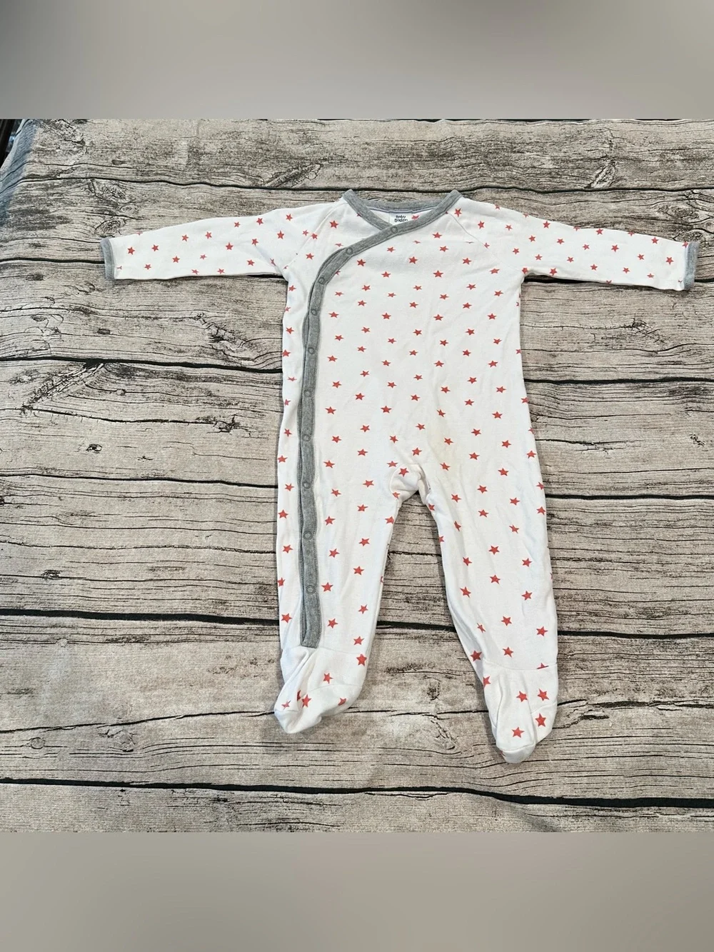 Mini Boden White Footed One-Piece with Red Star Print and Gray Trim Unisex 6-9